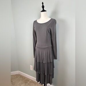 LuLaRoe women’s tiered dress, size Large, GRAY, long sleeves, midi length